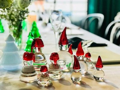 挪威海產攜手老牌水晶品牌，在滬首辦可持續餐桌藝術文化活動，共話商業創新與責任