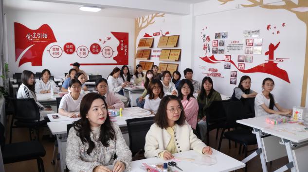 扇舞古韻，文化沁心——潤澤書院舉辦DIY團扇文化藝術體驗活動